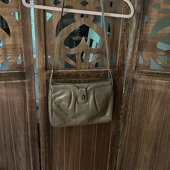 VINTAGE Etienne Aigner Brown Shoulder Bag - Picture 3 of 10